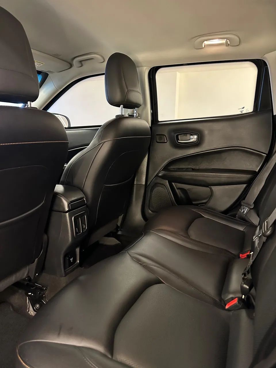 Jeep Compass Limited 2.0 4X2 Flex 16V Aut. 2017 - Foto 4