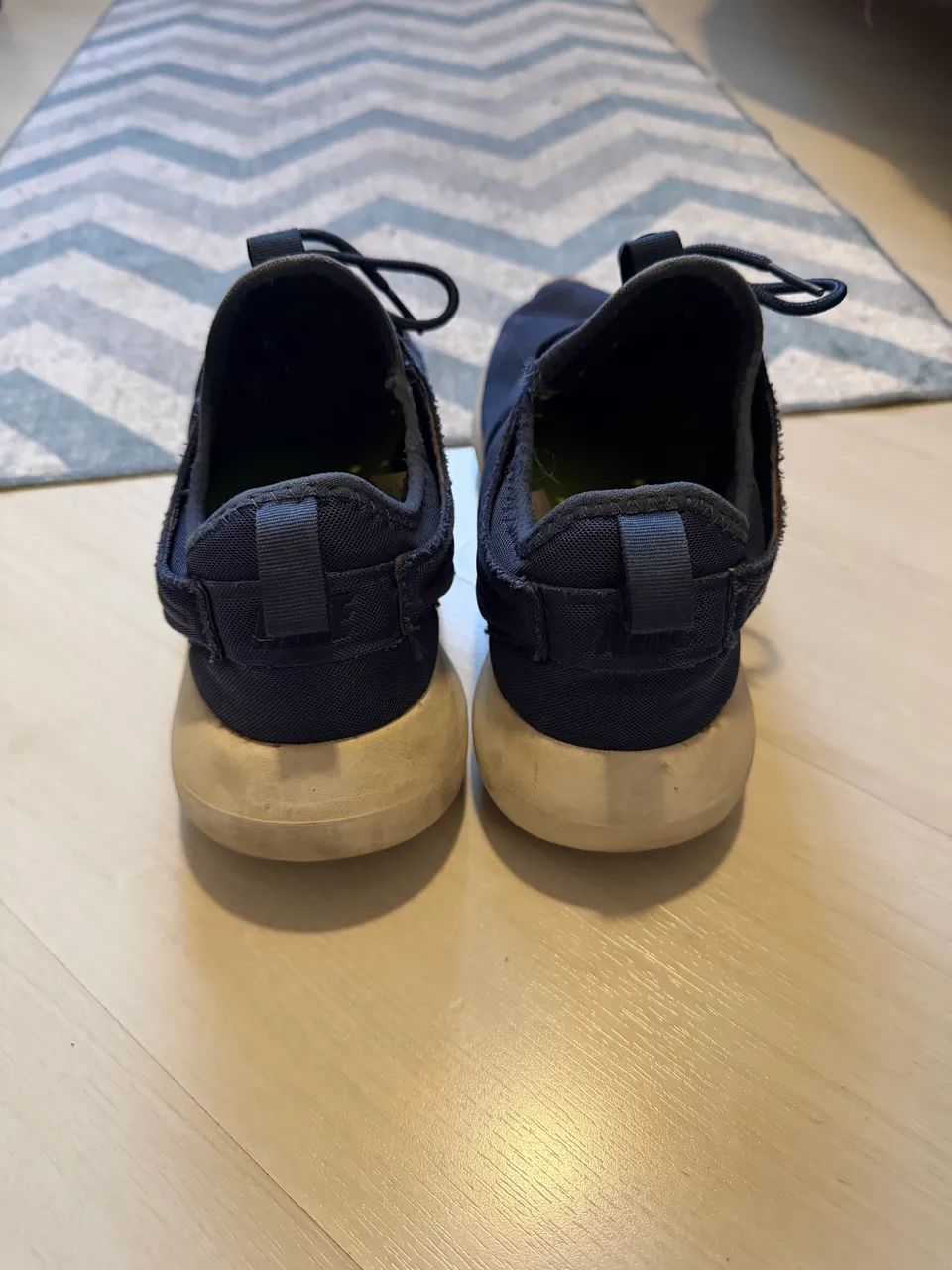 Tênis Nike - tamanho 41/42 - Foto 3