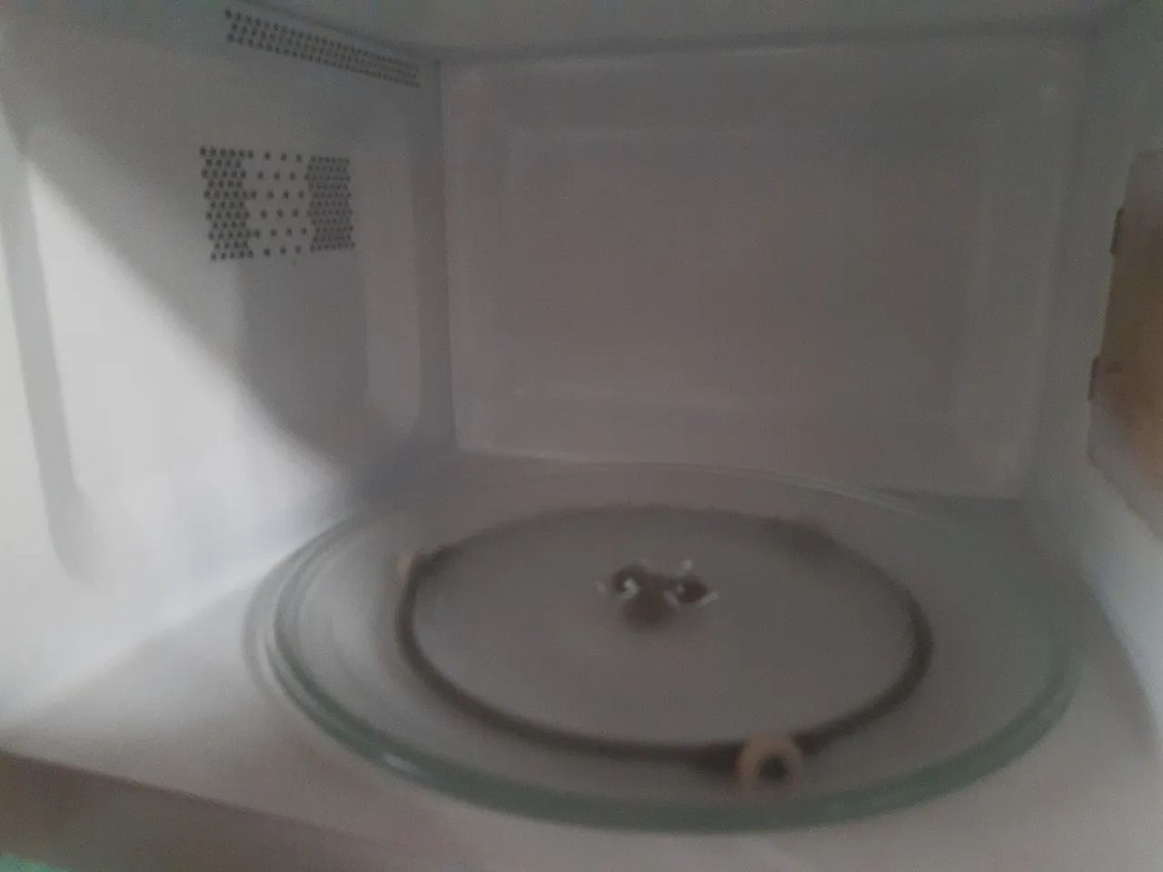 Microondas Electrolux 20 litros  - Foto 4