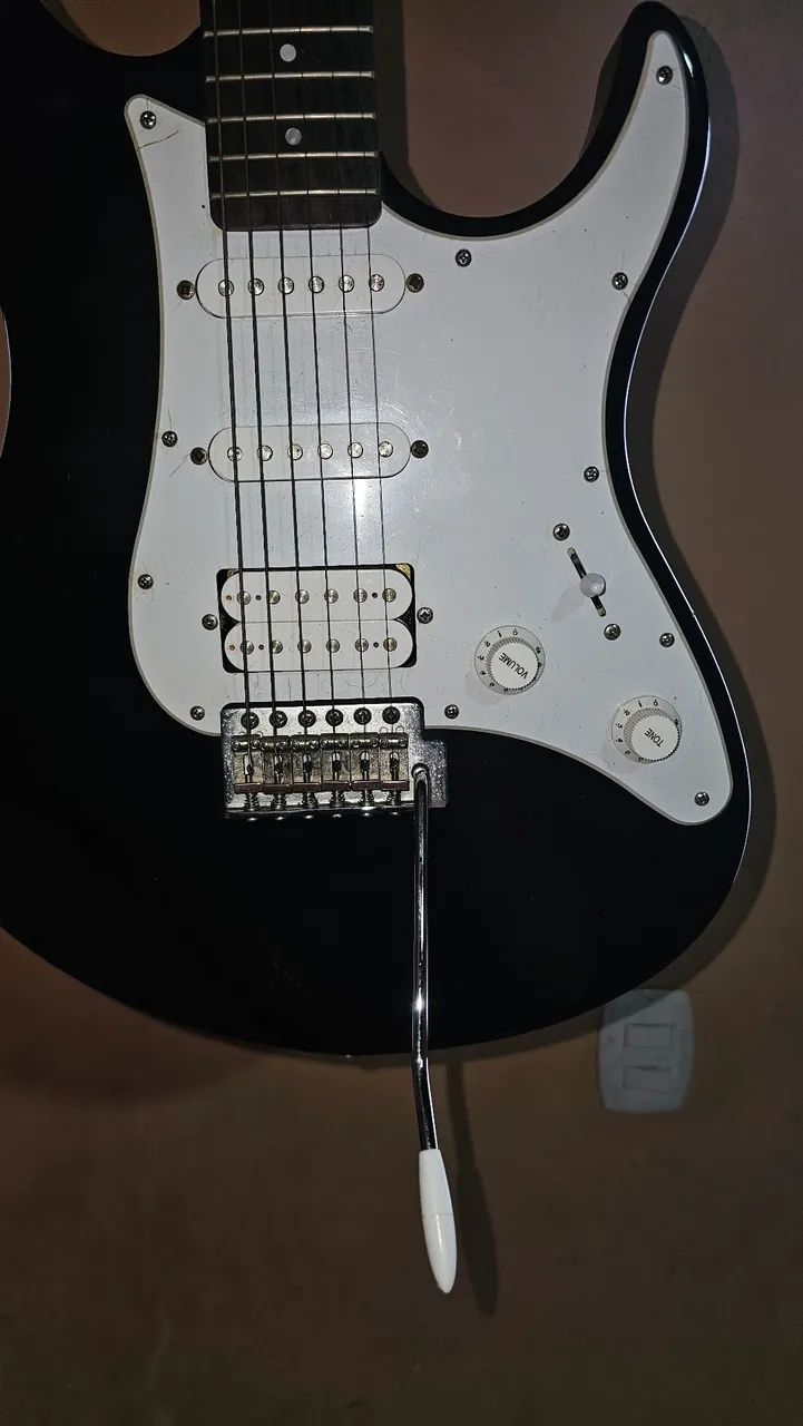 Guitarra yamaha pacífica  - Foto 4