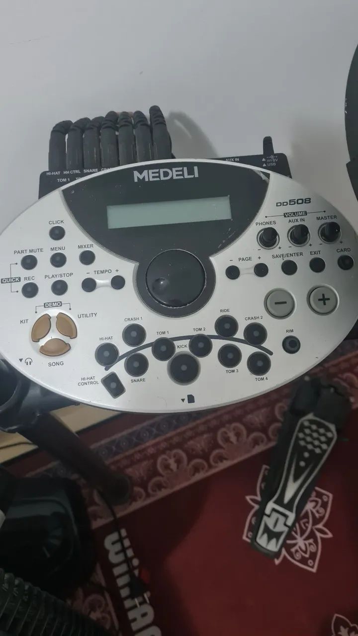 Bateria Eletrônica Medeli DD508 - Completa e Funcionando 100% - Foto 2