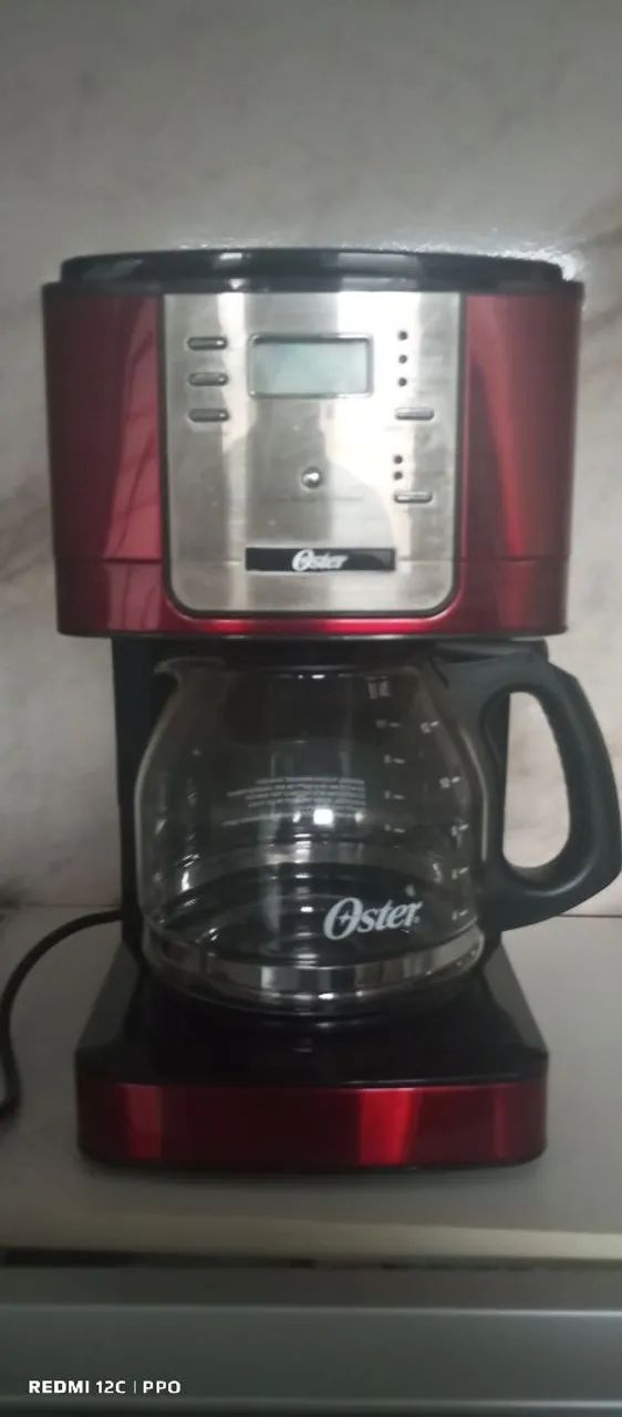 Cafeteira Oster flavor programável 