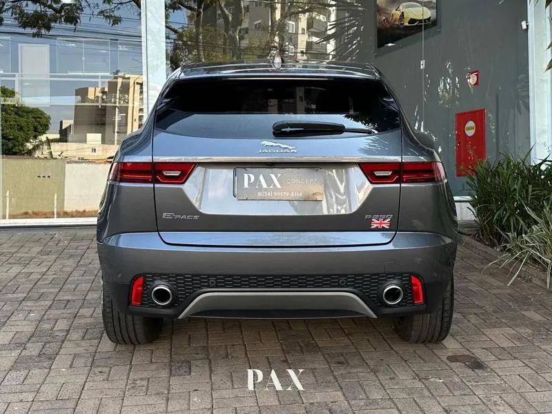 Jaguar E-Pace R-dynamic SE 2.0 AWD 250cv Aut. 2018 - Foto 4