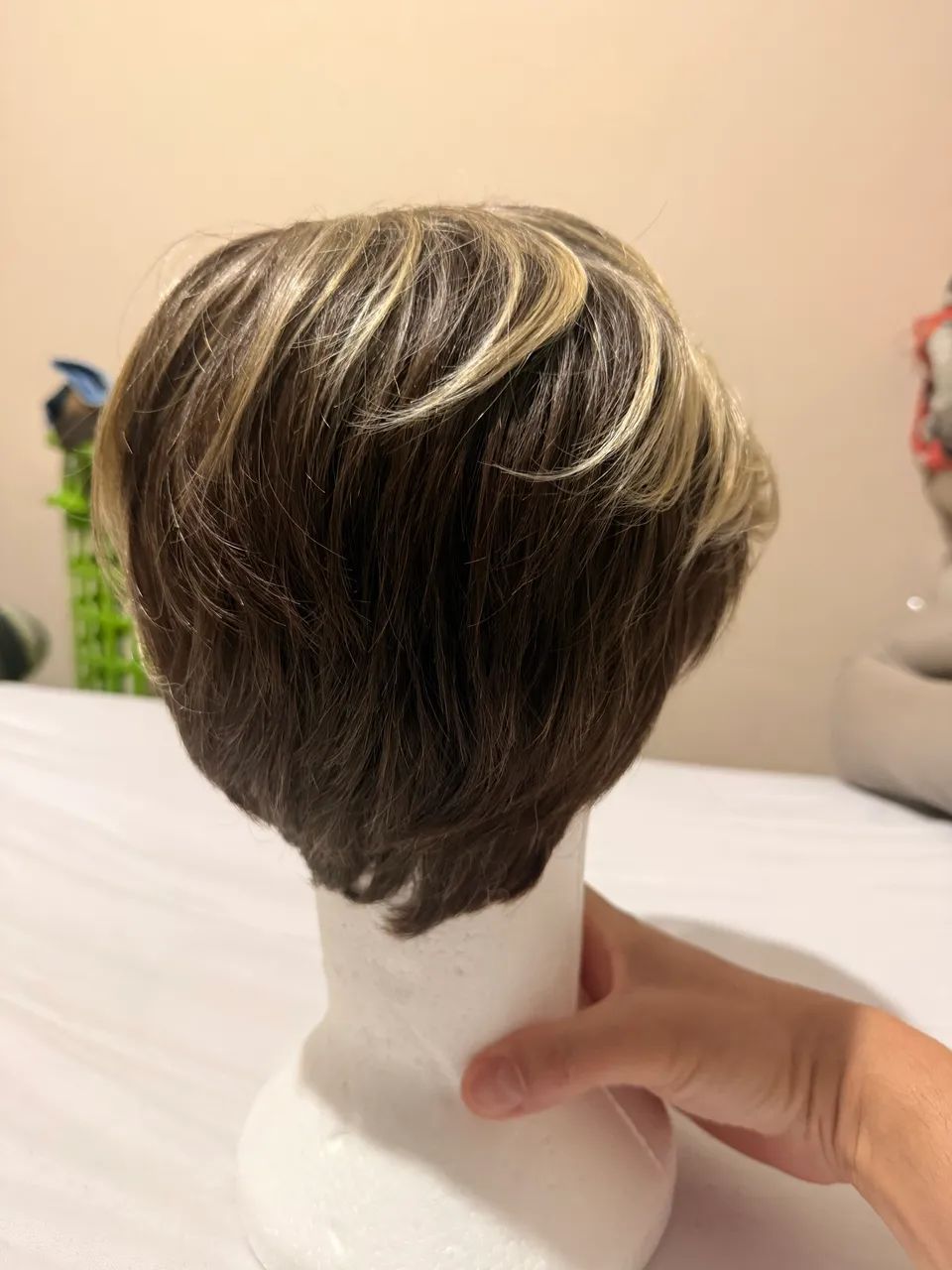 Vendo peruca curta na loja HD MAKE HAIR , praticamente nova .  - Foto 4