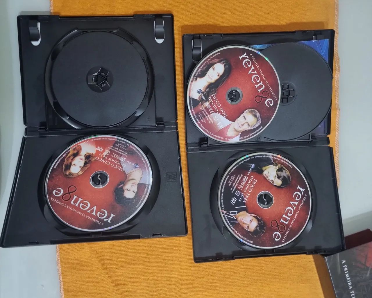 Box dvds - Foto 2