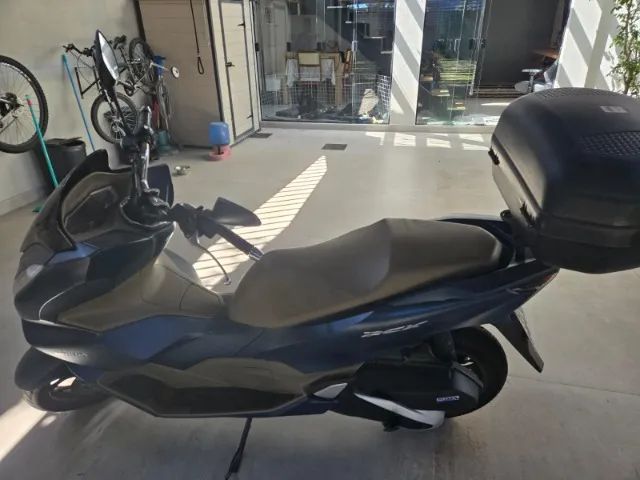 Honda PCX DLX 160- Apenas 6.000km e Revisões em Dia! - Foto 2