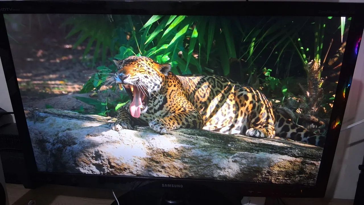 Monitor Samsung SyncMaster T27B350 - Foto 2