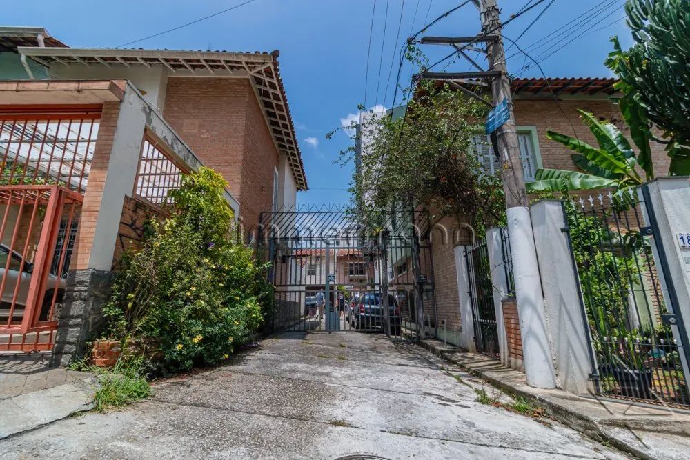 CASA DE VILA POMPÉIA 3 DORMITÓRIOS 1 VAGA