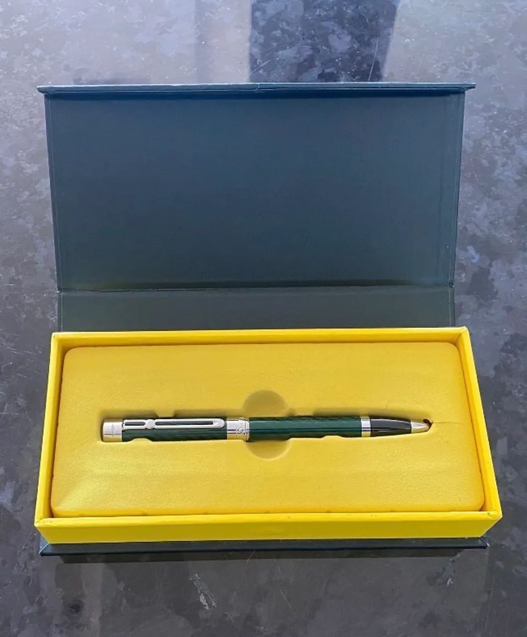 Caneta escuderia Lótus Fórmula 1