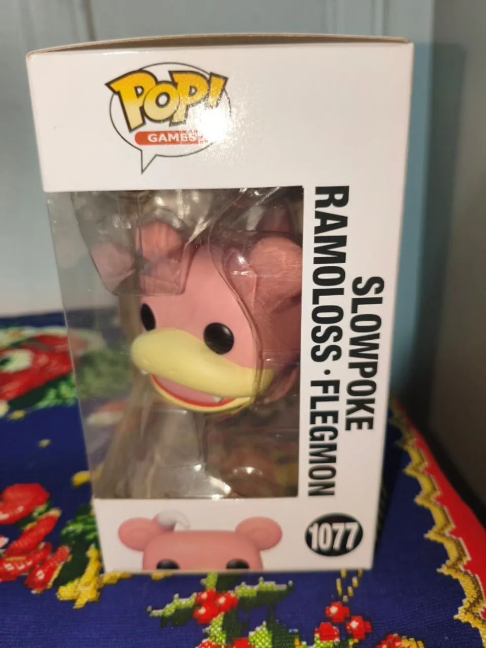 Funko Pop! Games: Pokémon Slowpoke #1077 - Foto 5