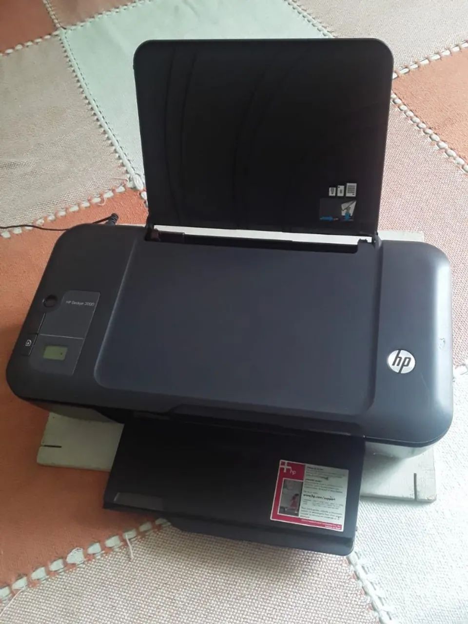 Impressora HP Deskjet 2000 Printer J210a
