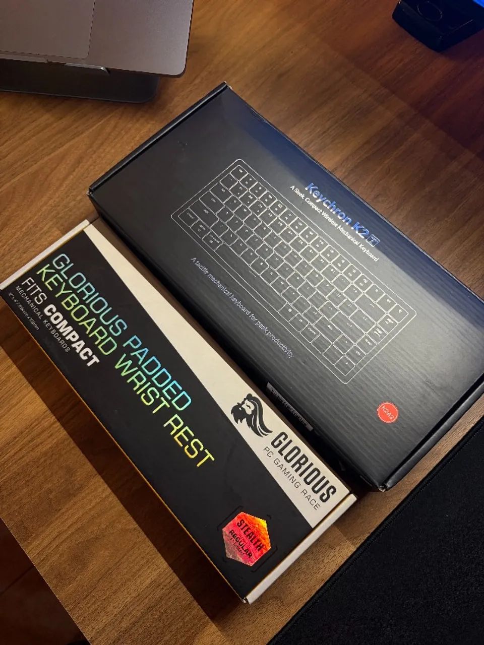 Teclado Mecânico Keychron K2 75% Switch Marrom + Apoio de Pulso Glorious Padded - Foto 4