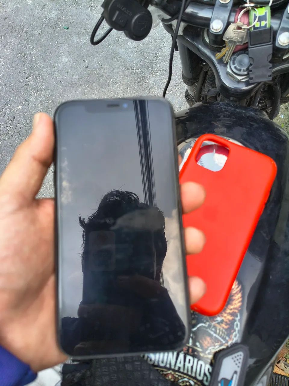 iPhone 11 128G - Foto 3