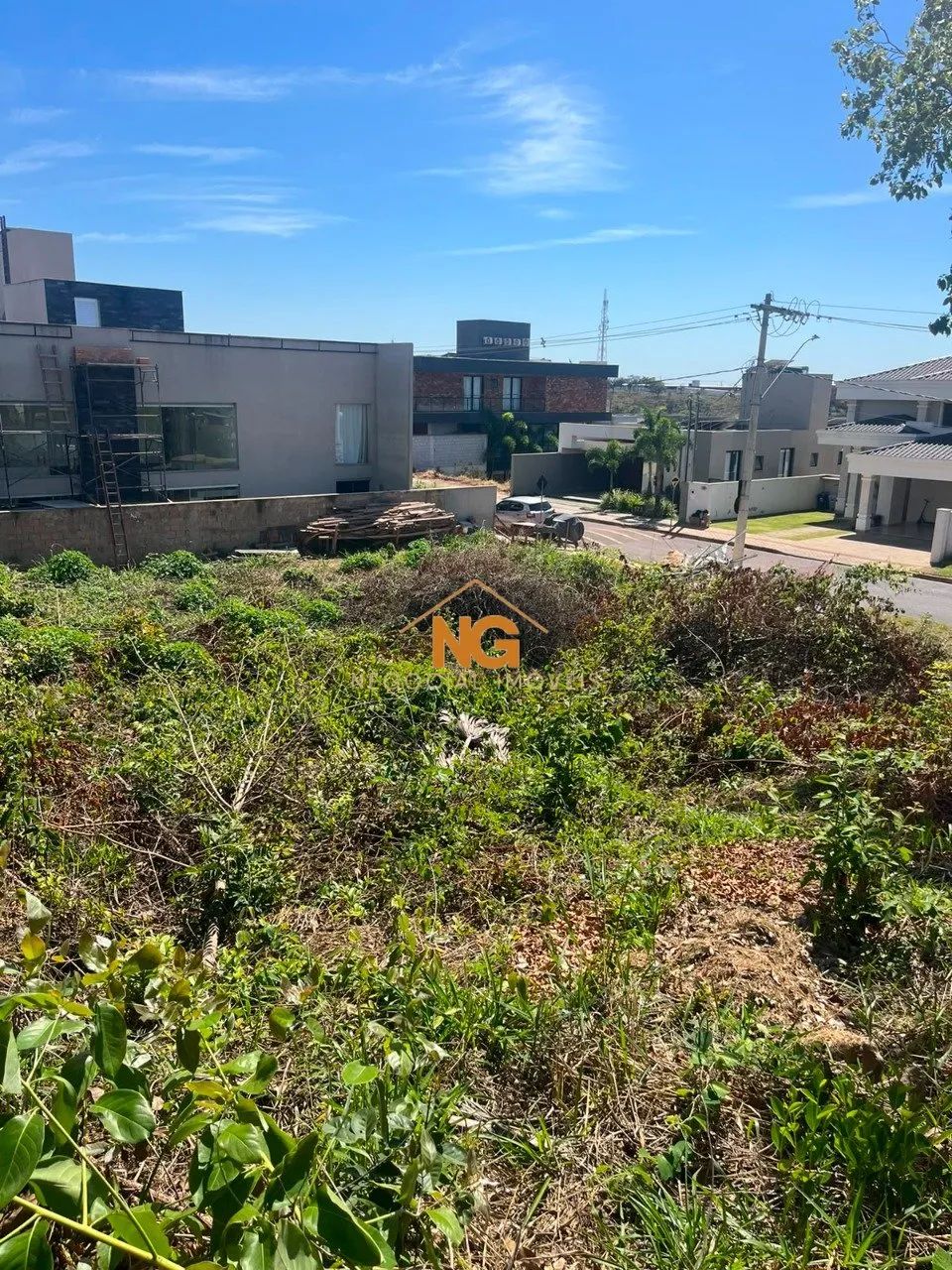 LOTE 420M² EM CONDOMÍNIO - PORTAL DO SOL - Foto 2