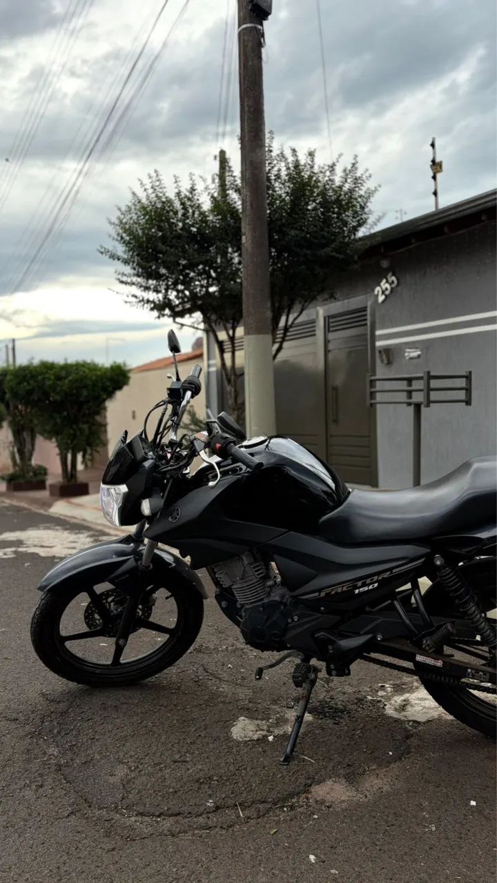 Moto Yamaha Factor 150  - Foto 5