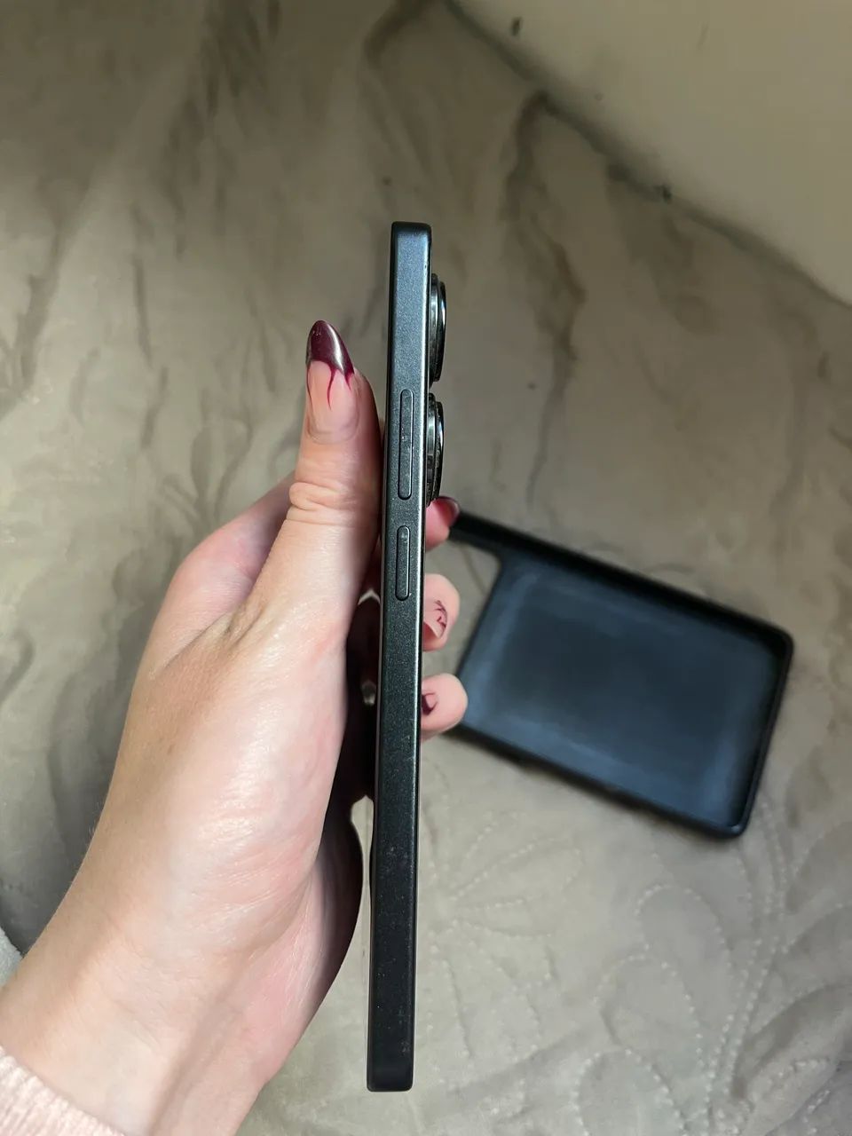 Celular Xiaomi Redmi 13 pro - Foto 3