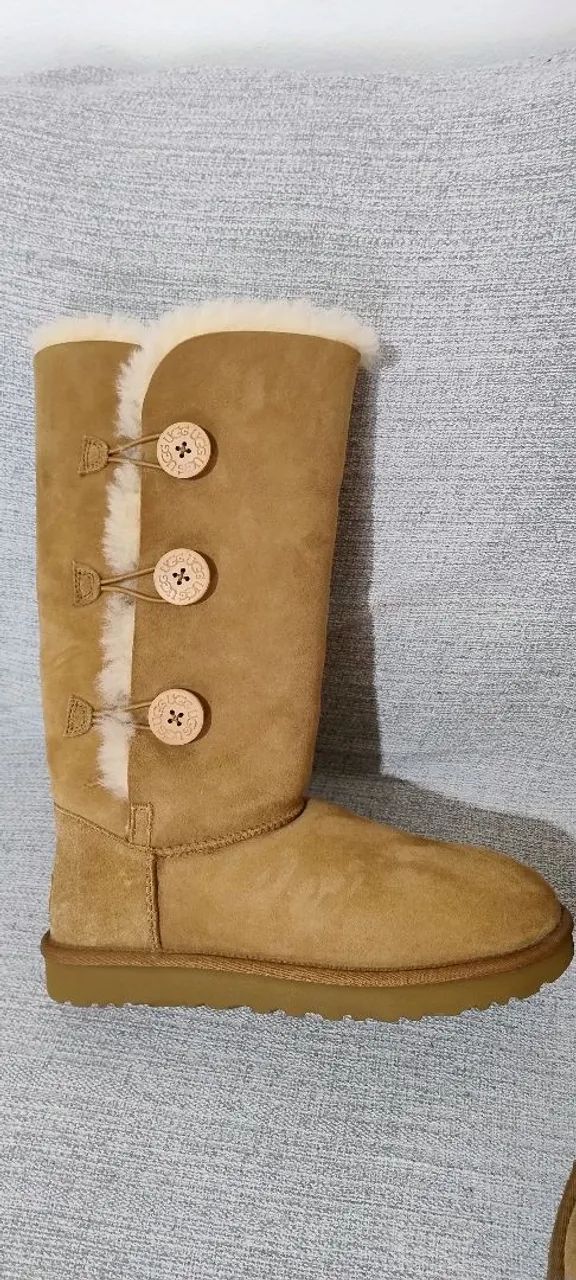 Bota UGG NOVA ORIGINAL - Foto 3