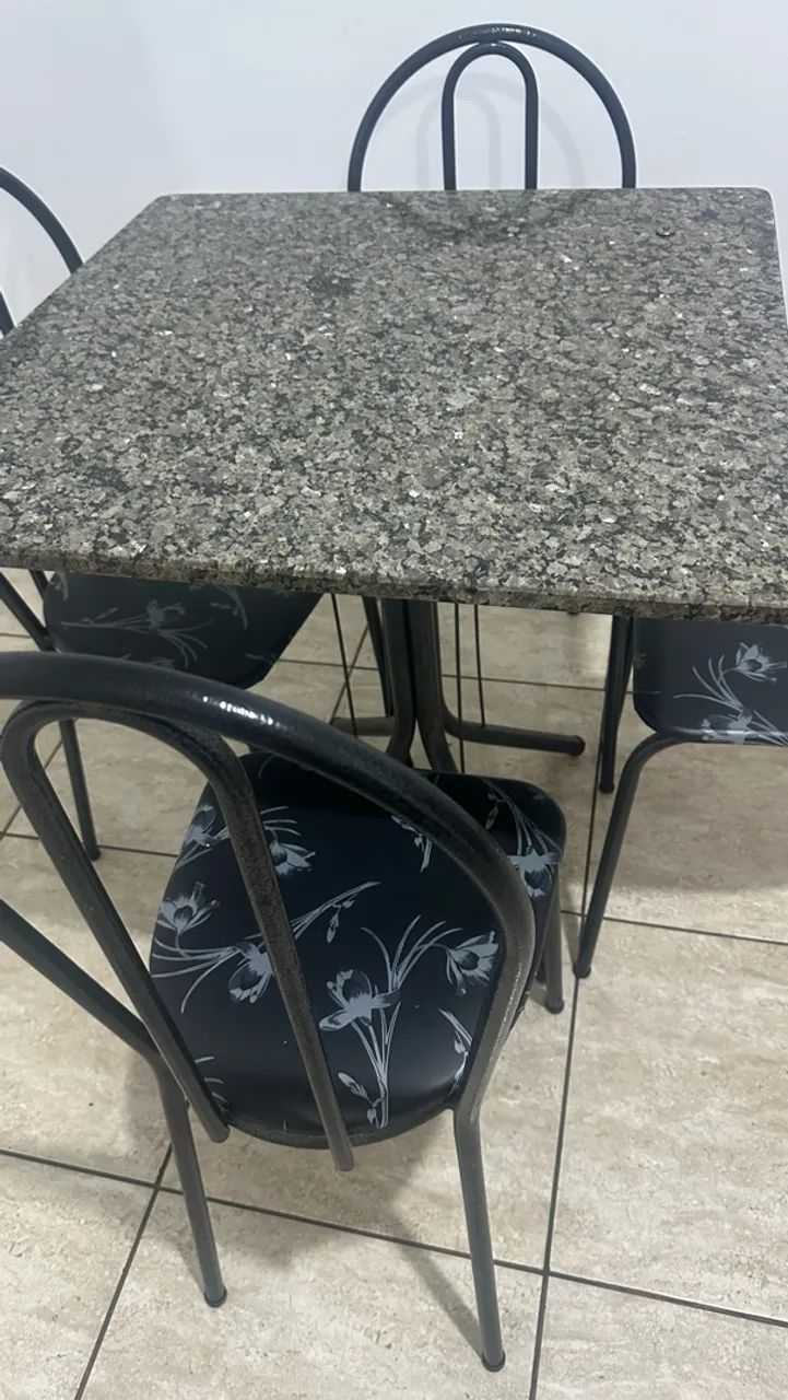 Mesa mármore 4 cadeiras (retirar)  - Foto 3