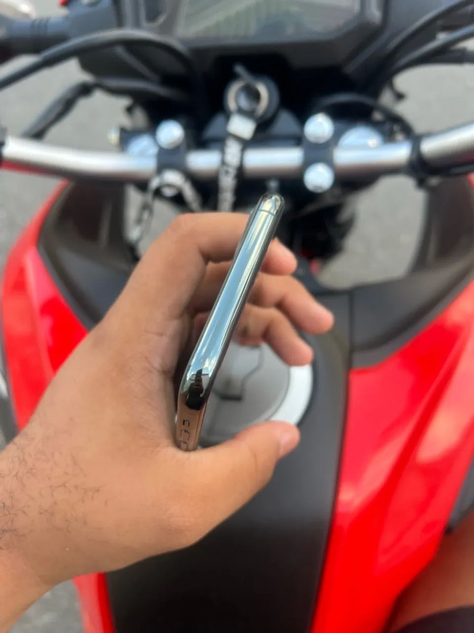iPhone 11 Pro Max 64Gb - Foto 5