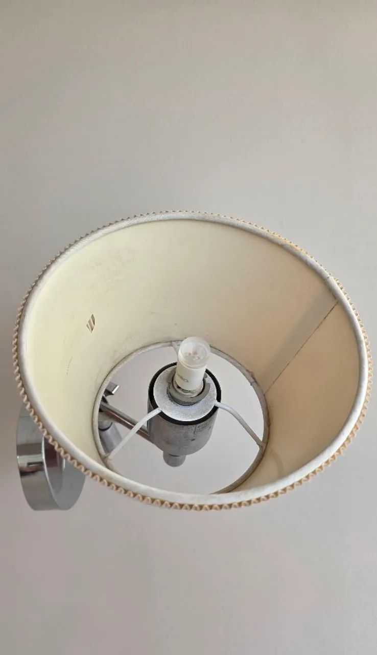 Luminária Articulada Com Cúpula Para Cabeceira de Cama - Foto 3