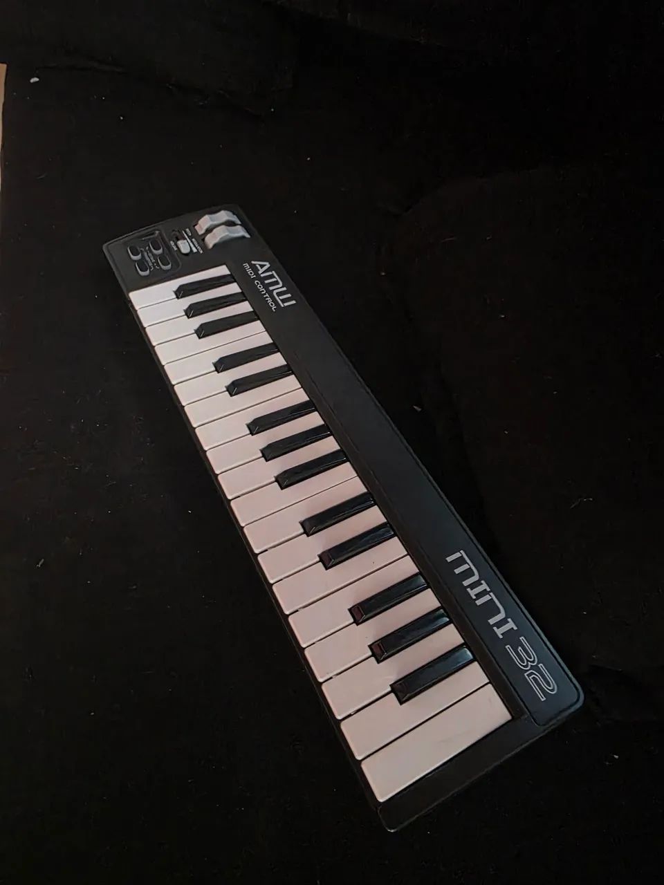 Teclado controlador pra notebook, celular
