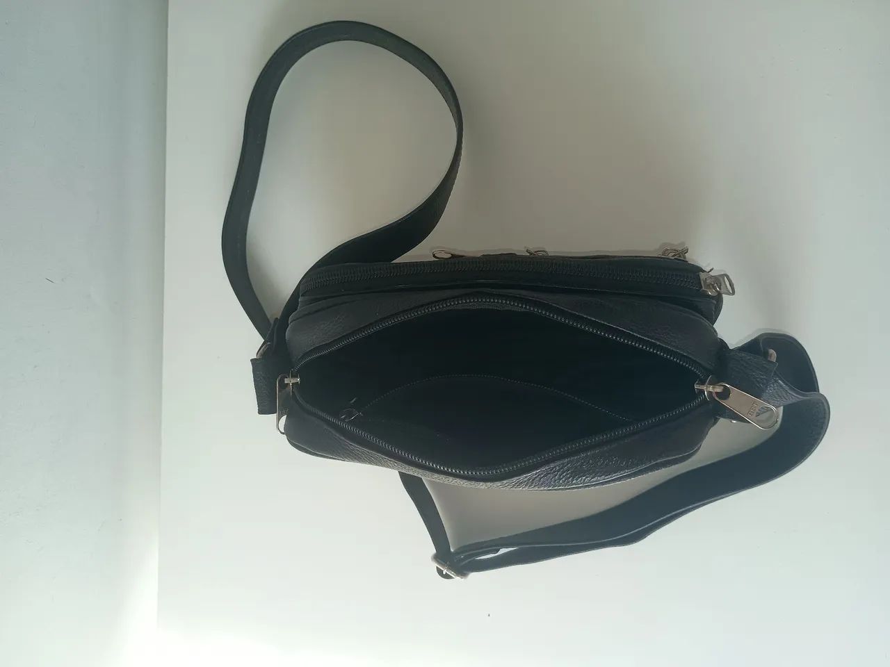Pochete em couro marca baggagio - Foto 2