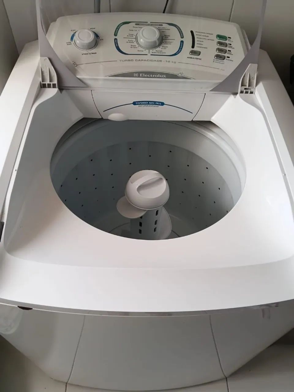 Máquina de lavar Eletrolux 12Kg
