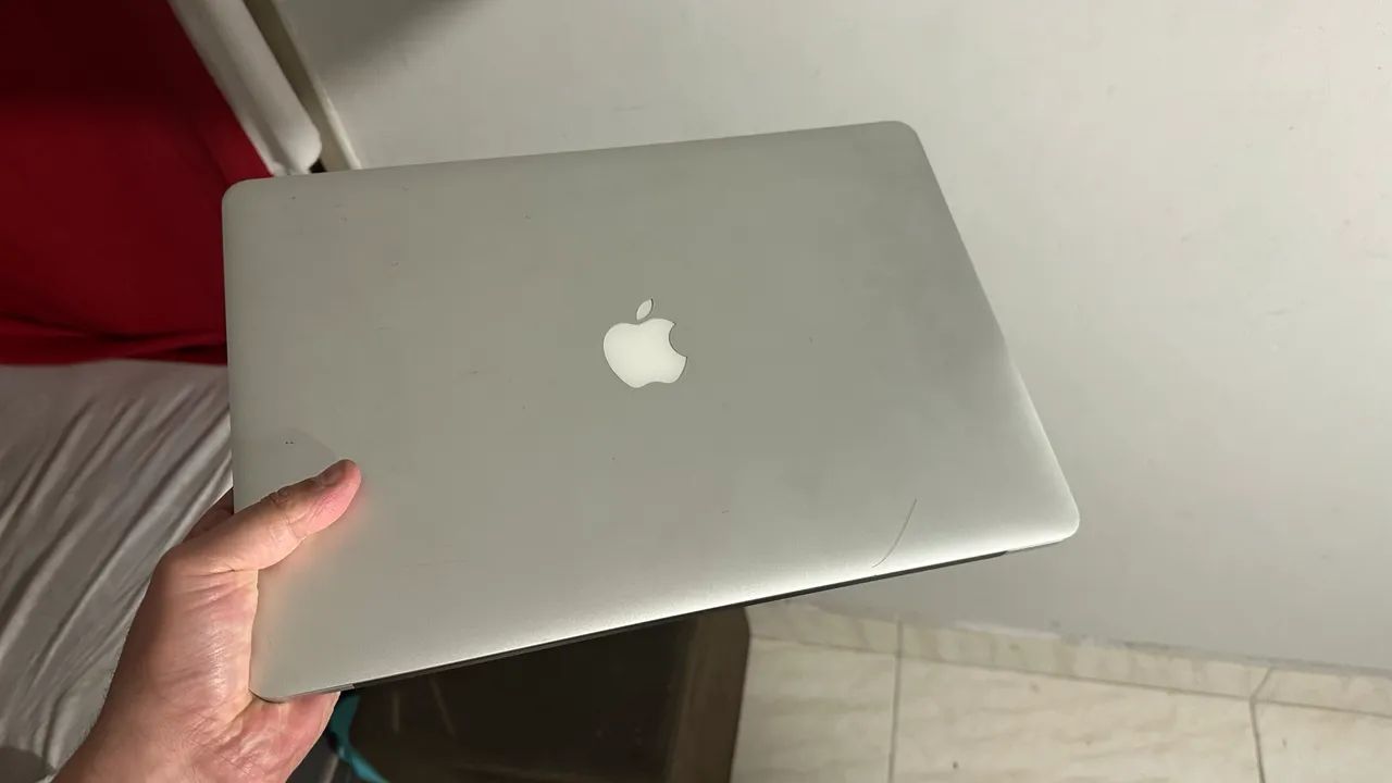 MacBook Pro A1398 RETORADA DE PEÇAS 