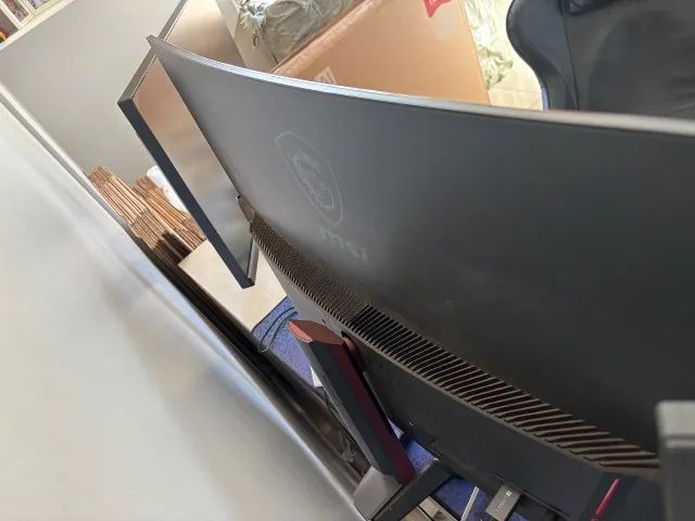 Tela monitor curvada 32 polegadas 144hz - Foto 3