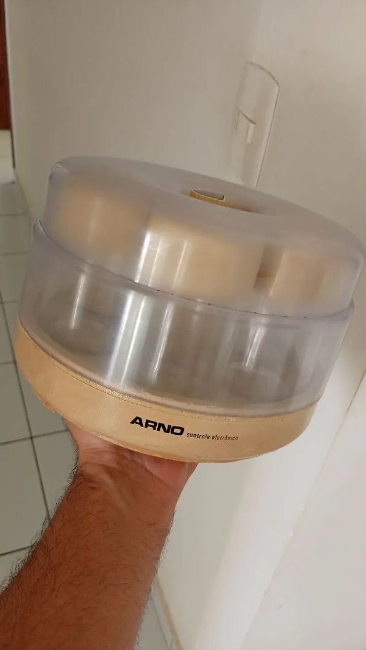 Iogurteira Arno anos 80 