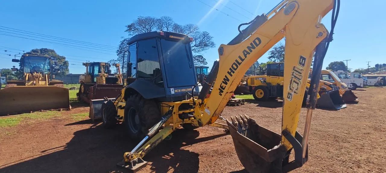 RETROESCAVADEIRA NEW HOLLAND B110B 2022 - Foto 2