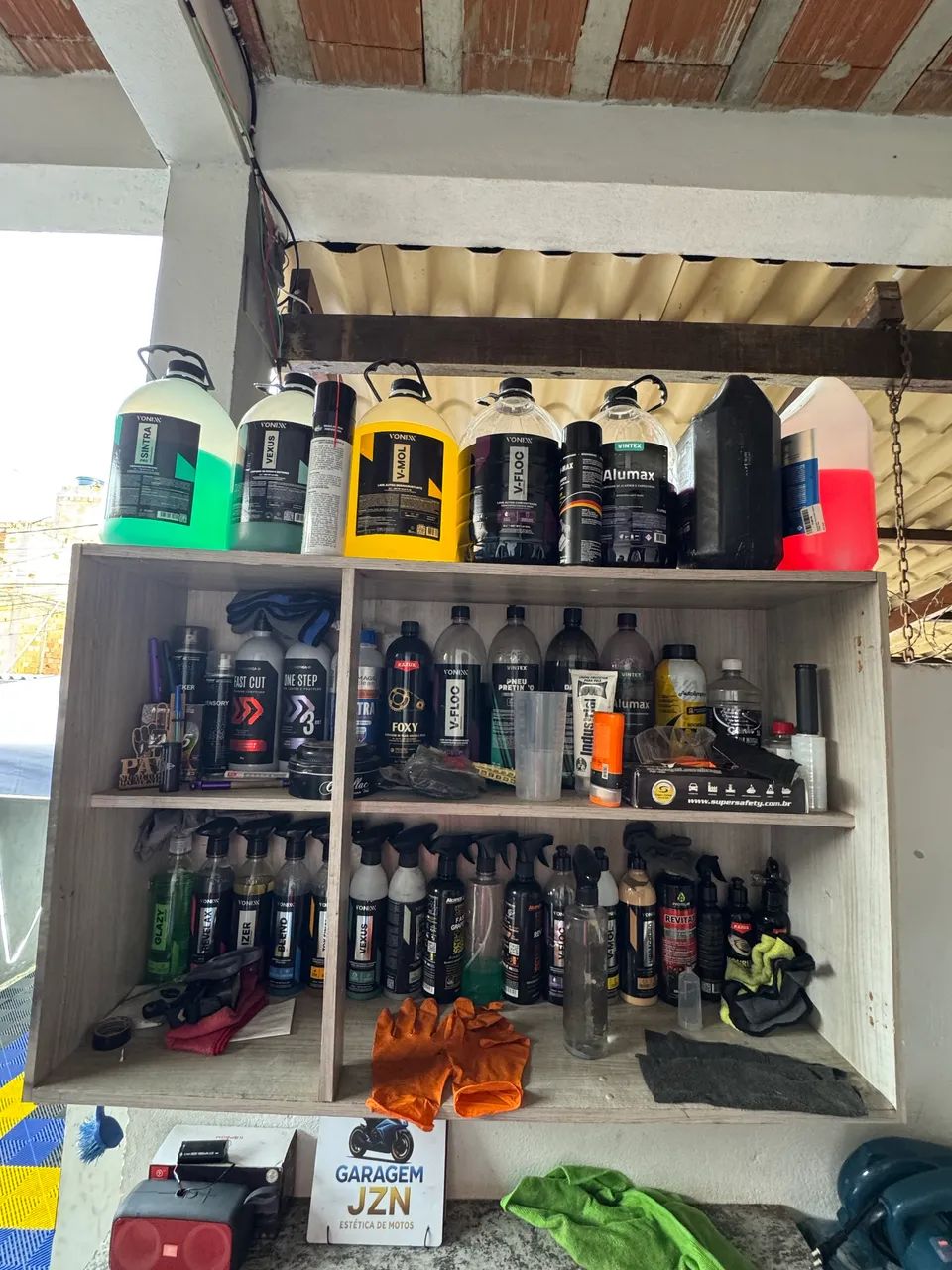 Equipamentos e produtos para estética automotiva 