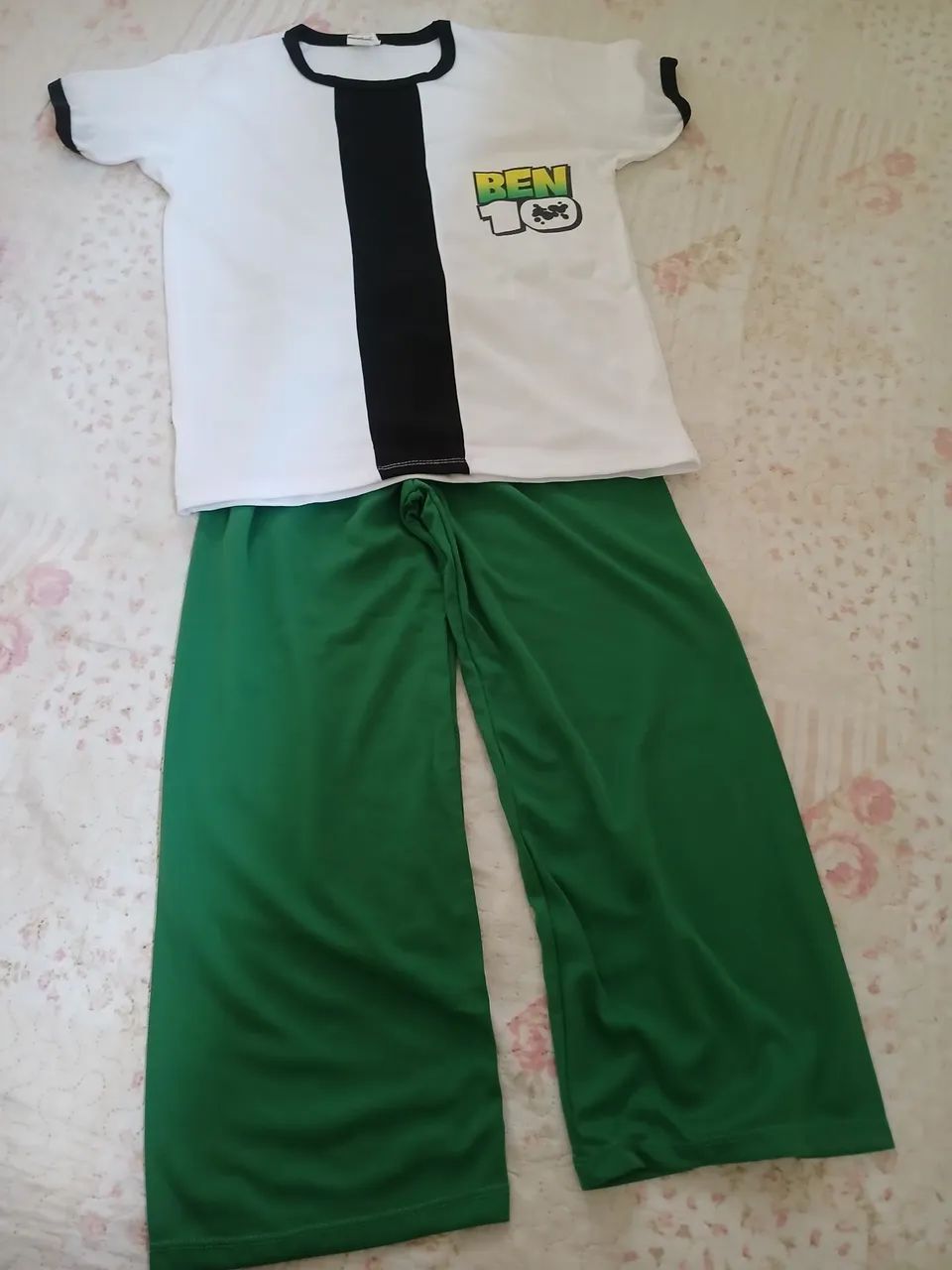 Vendo uma roupinha temática BEN 10 - Foto 4