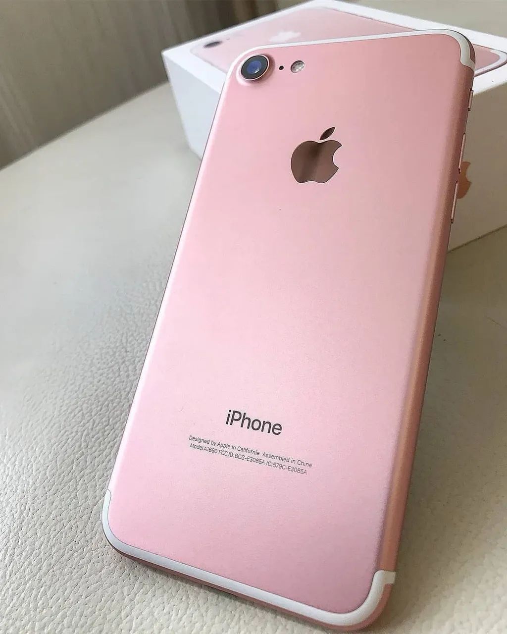 Apple iPhone 7 32GB - Elegante e Rápido