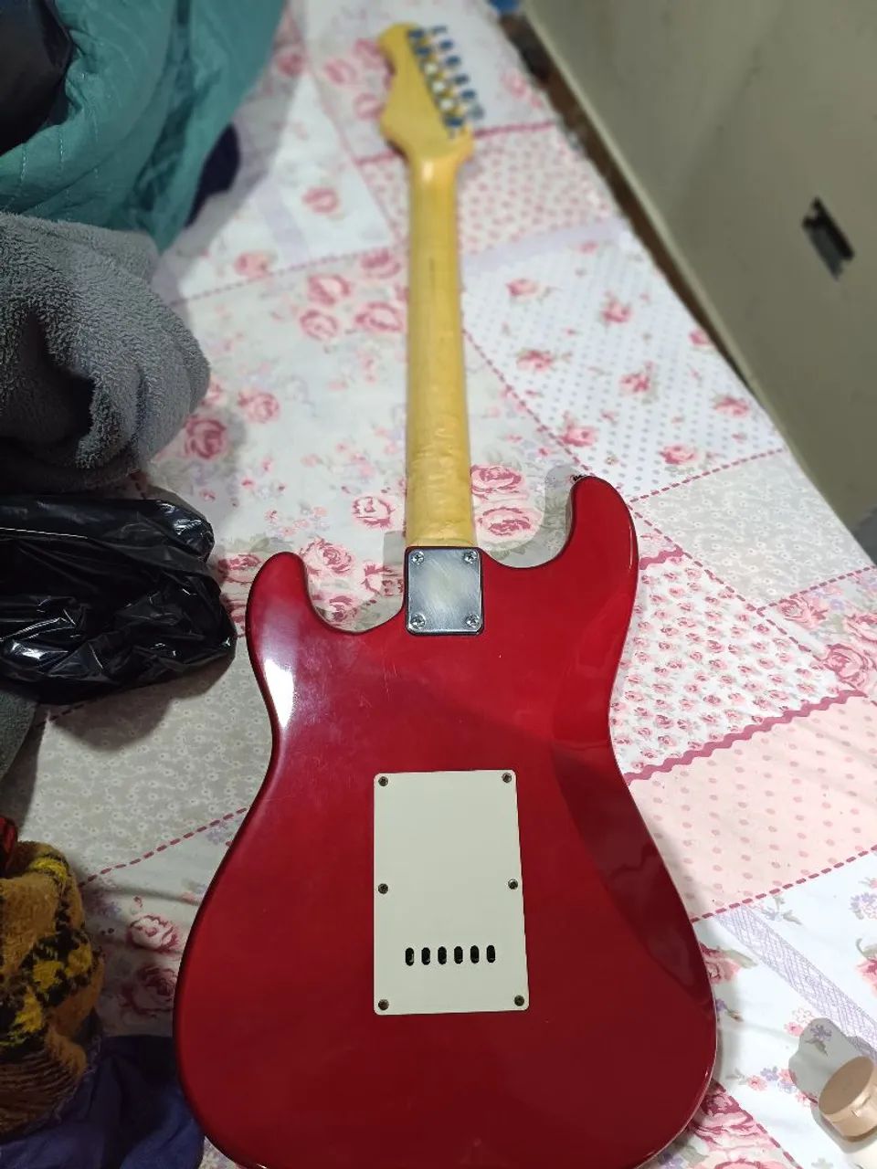 Guitarra elétrica stratocaster  - Foto 2