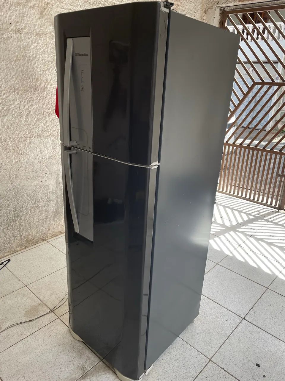 Geladeira funcionando envelopada ok