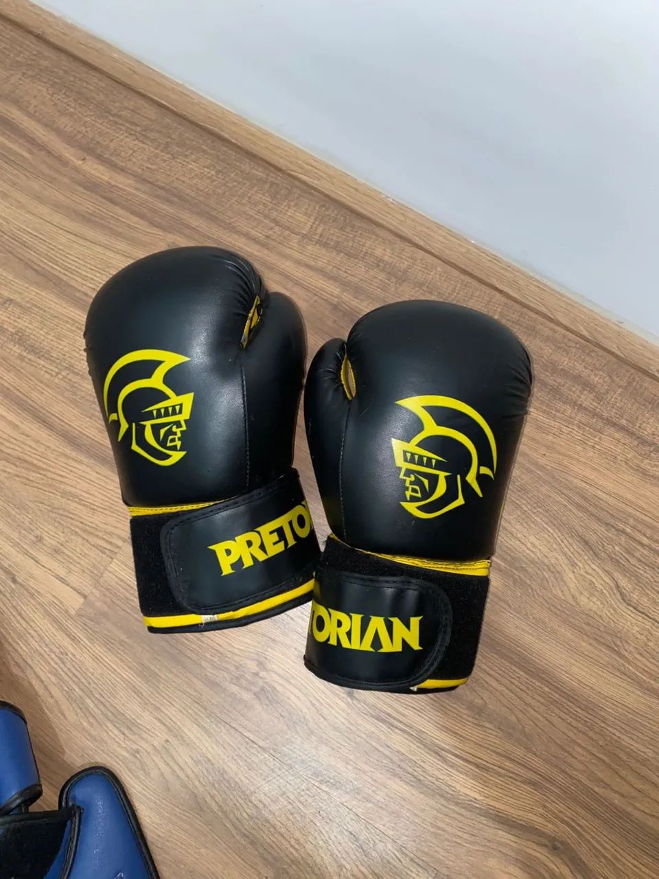 Kit Luva 12 Oz e Caneleira p/ Muay Thai - Foto 5