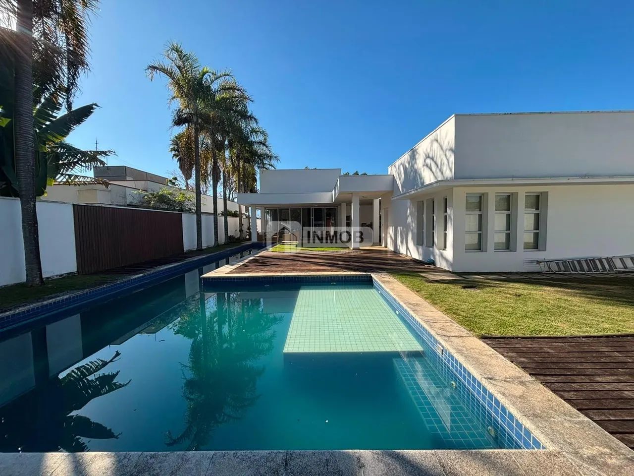 Casa em Condomínio no Vale do Sol, Tremembé | 4 Suítes
