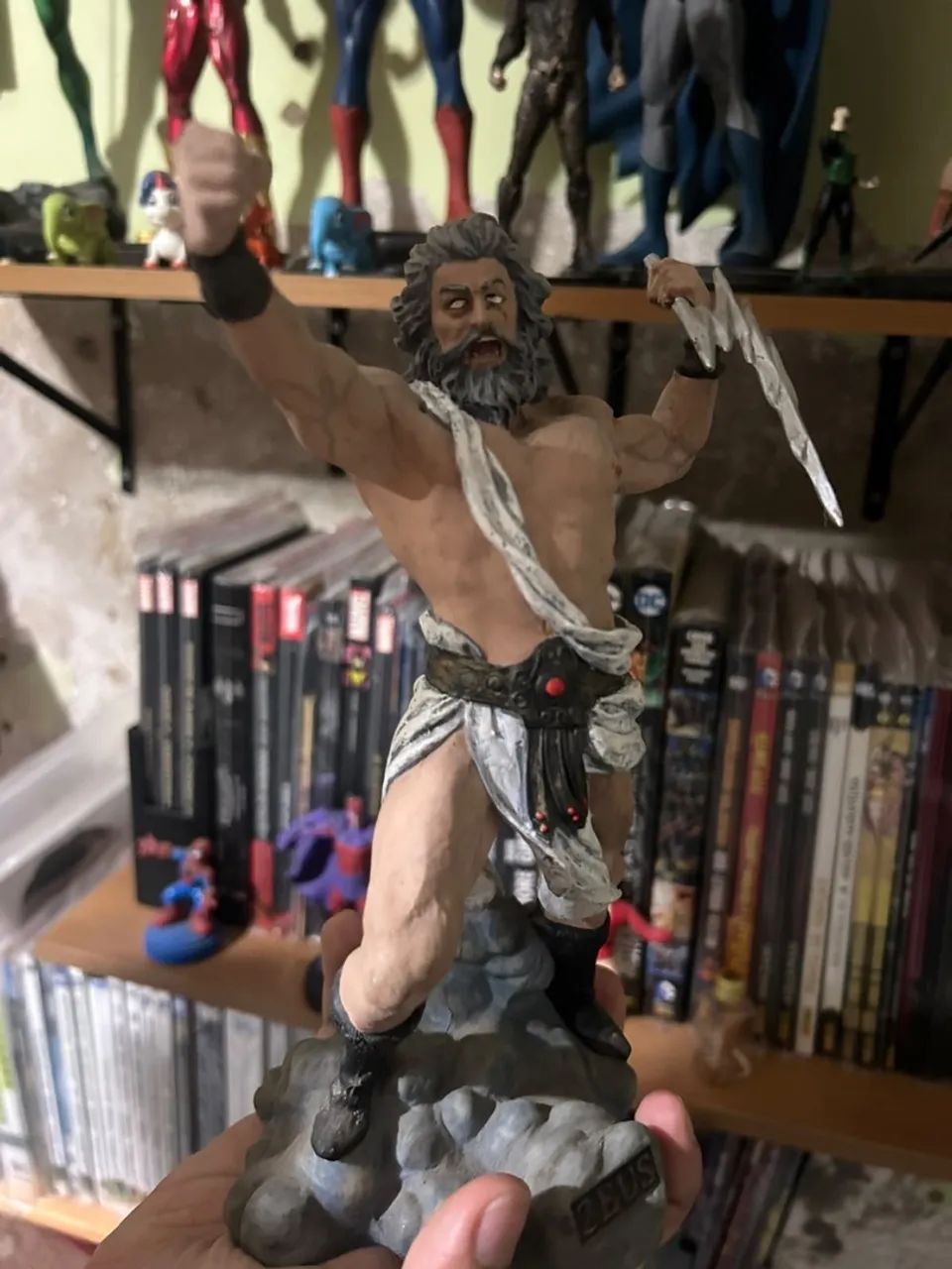 Zeus estatua em resina 