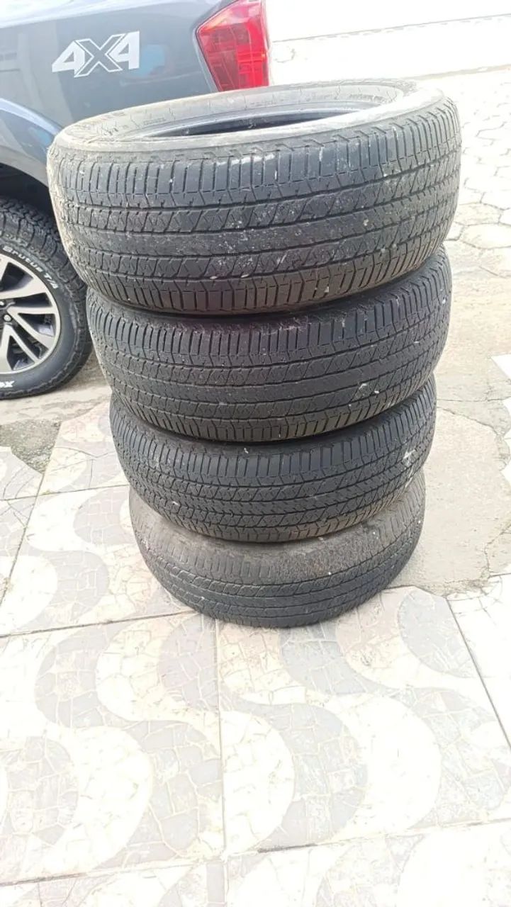 4 Pneus Bridgestone 