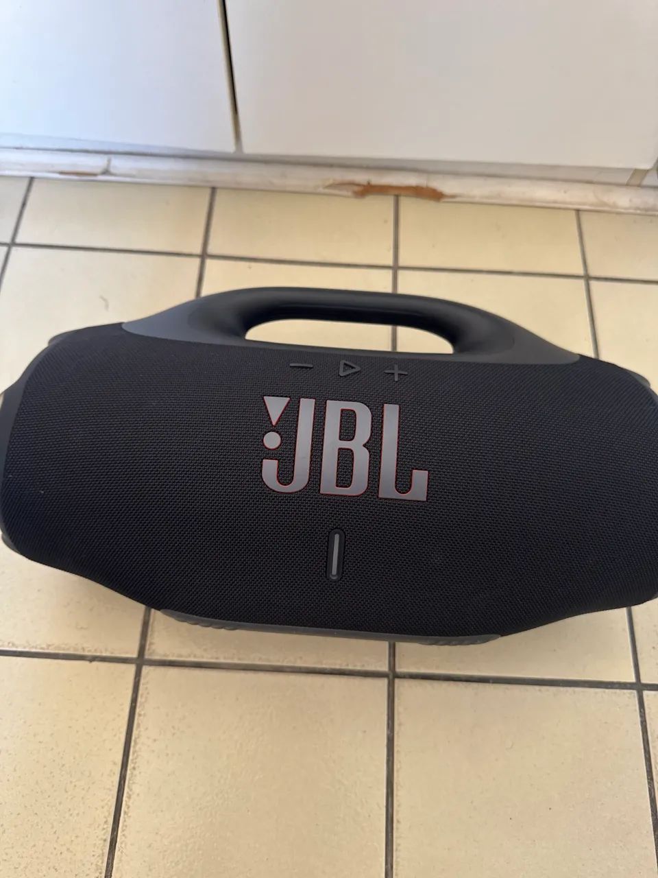 JBL BOOMBOX?4