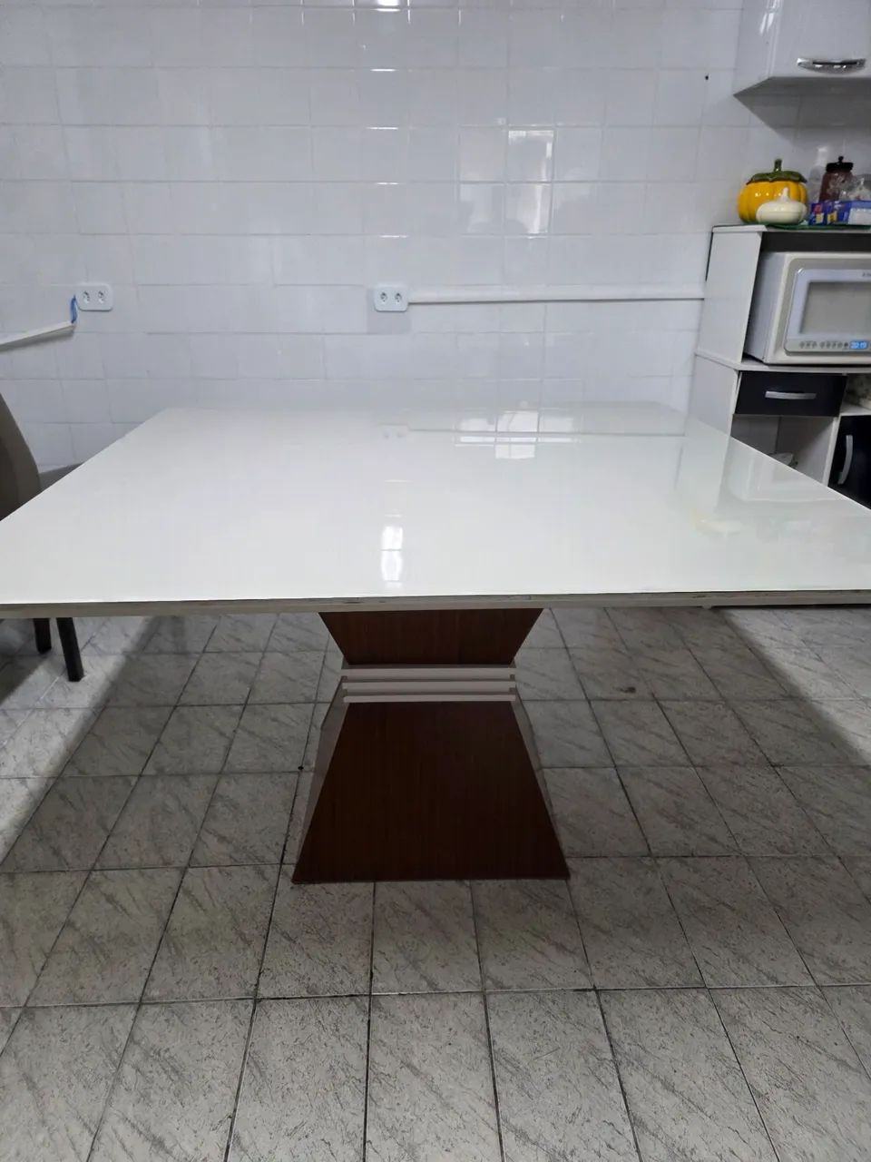 Mesa MDF 8 lugares com Tampo de Vidro  - Foto 3