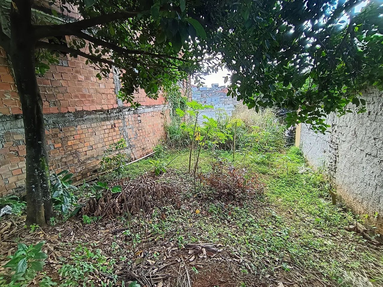 Terreno 7,5 x 14 Bx de Quintas 
