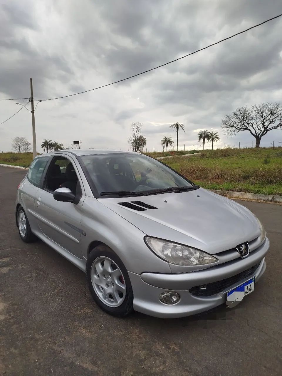 Peugeot 206 Soleil/quiksilver 1.6 16V 110cv 3P 2003