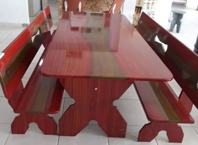 Mesa pedra de ardósia pintada a partir de 590,00 