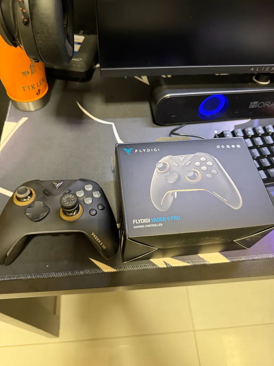 ? Controle Flydigi Vader 5 Pro - Estado de Novo
