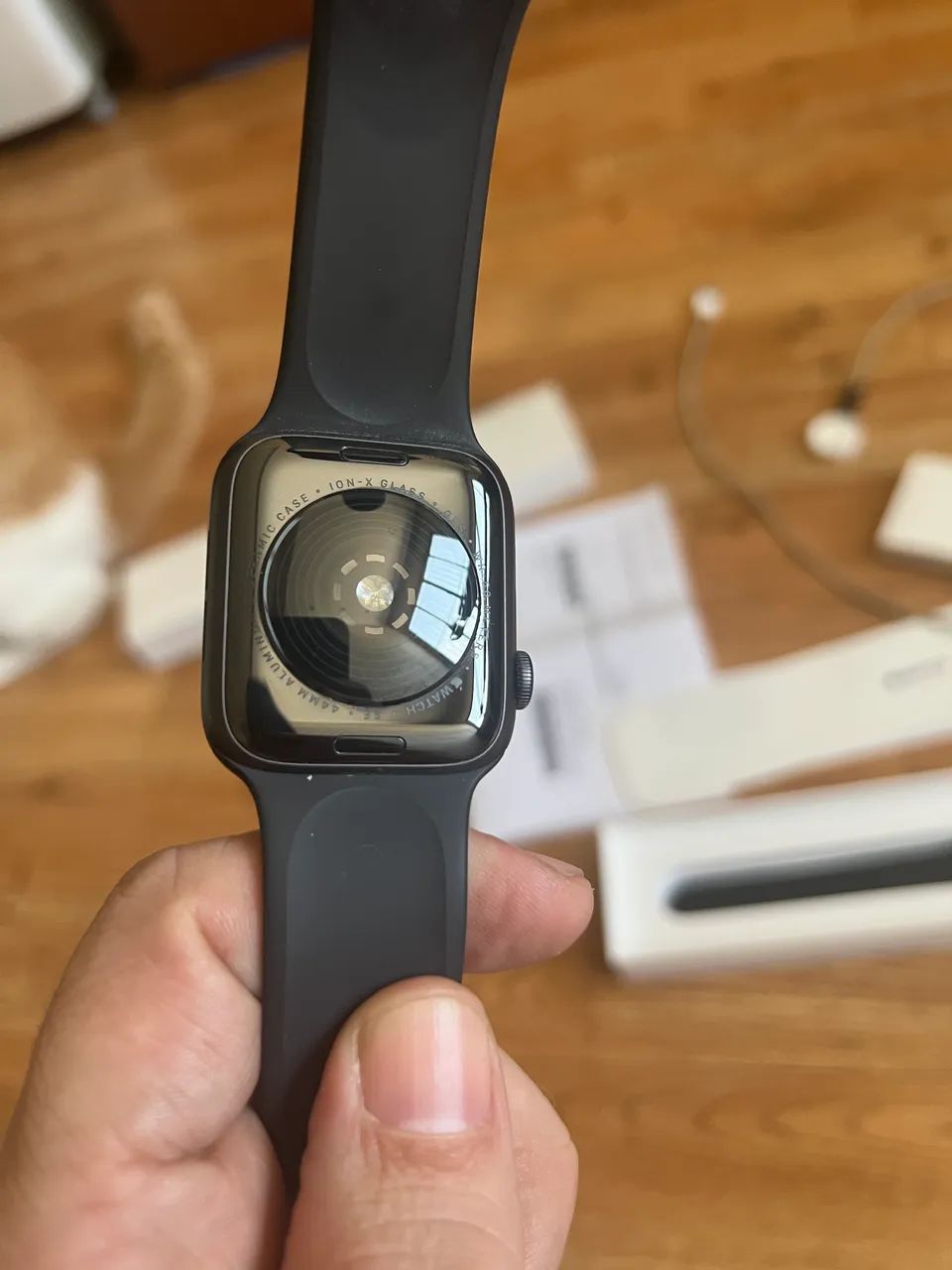 Apple Watch SE (1ª Geração) 44mm Space Gray - Foto 2