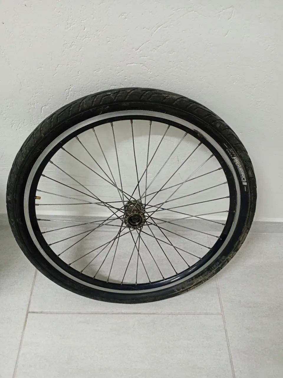 Bicicleta Caicara + Roda Vzan aro 26 - Foto 4
