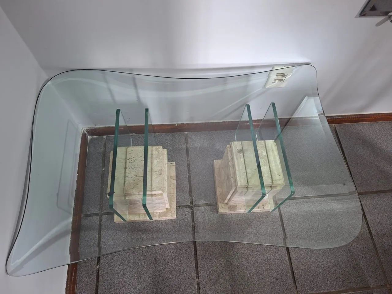 Mesa de centro de vidro com mármore  - Foto 2