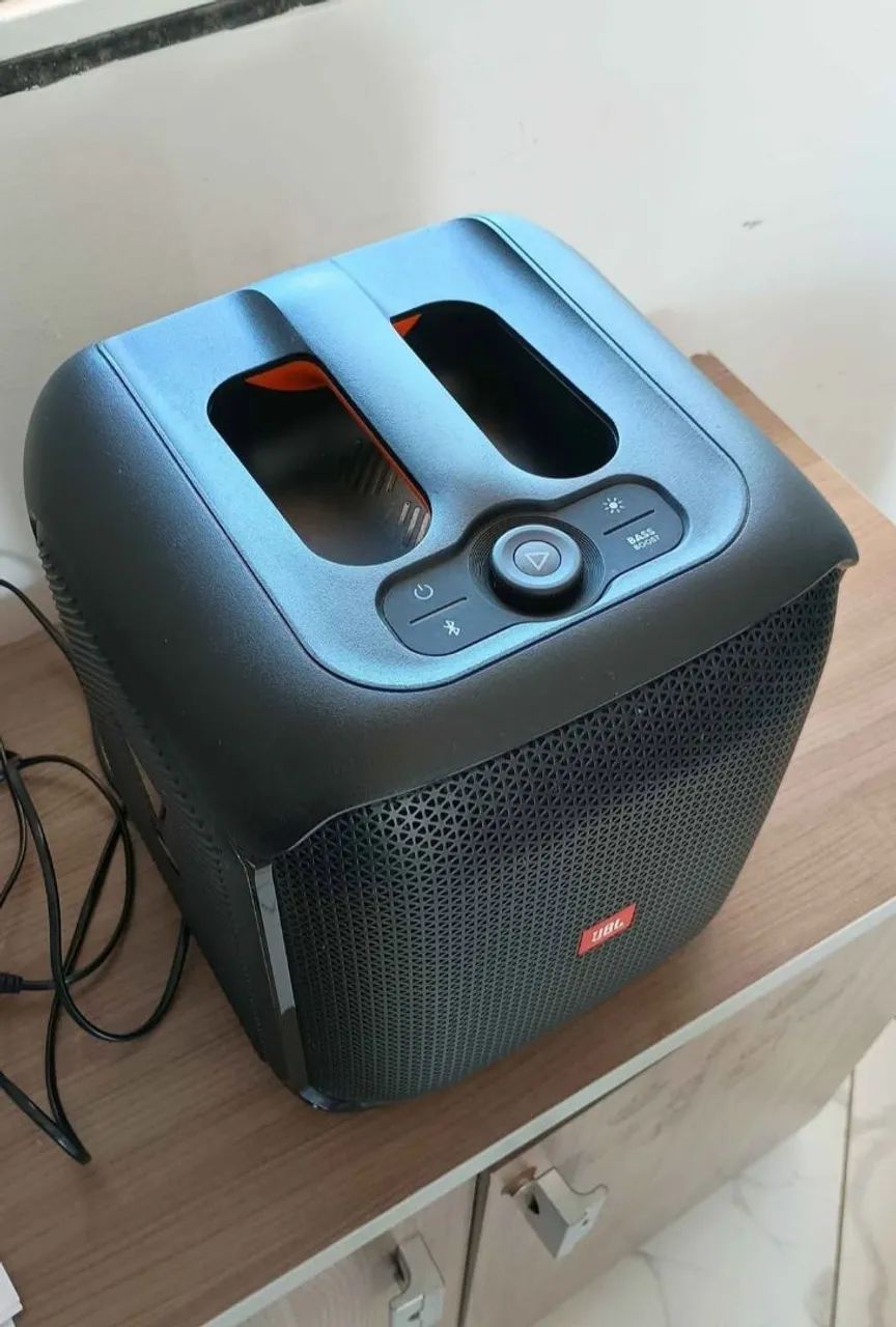 JBL ENCORE ESSENCIAL ORIGINAL 